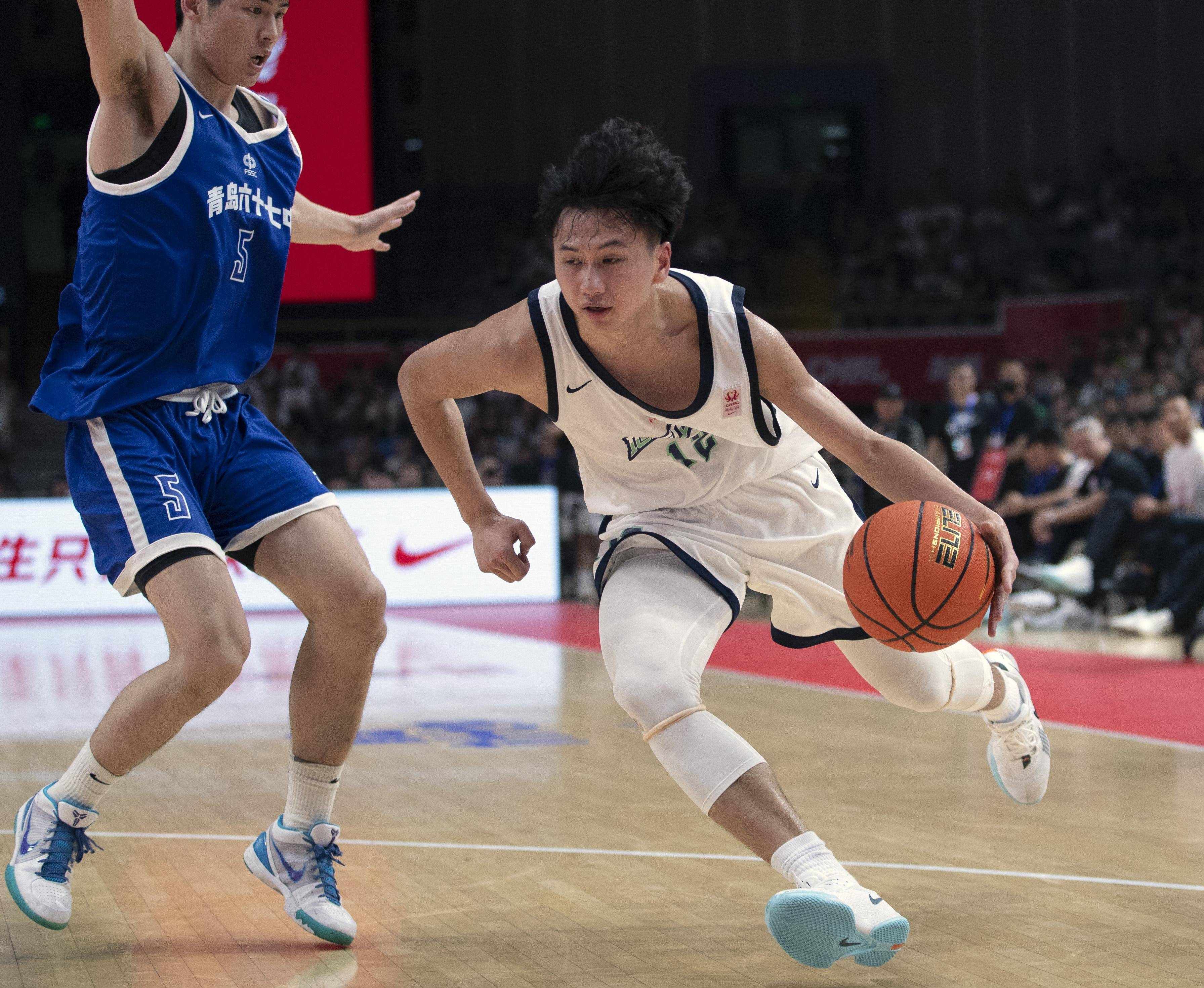 湖南男篮实现大逆袭，轻松击败对手