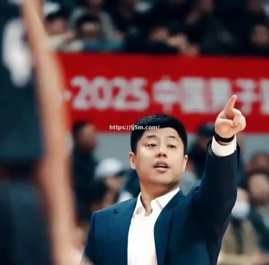 山西男篮在主场战胜北京队，积分持续领先